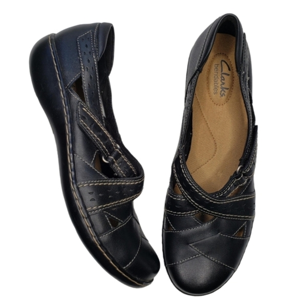 Clarks Shoes Clarks Bendables Narrow Width Navy Leather Slip On